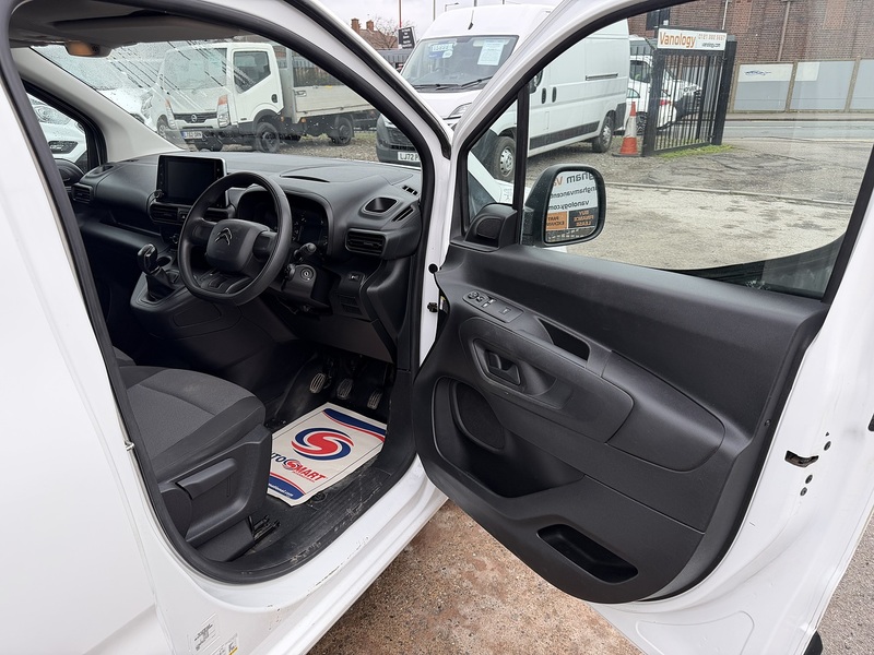 Citroen 1.5 BlueHDi 650 Enterprise M Pro Panel Van 5dr Diesel Manual SWB Euro 6 (75 ps)