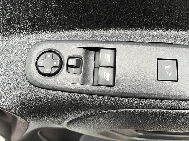 Peugeot 1.6 BlueHDi 1000 Professional Standard Panel Van 5dr Diesel Manual SWB Euro 6 (s/s) (100 bhp)