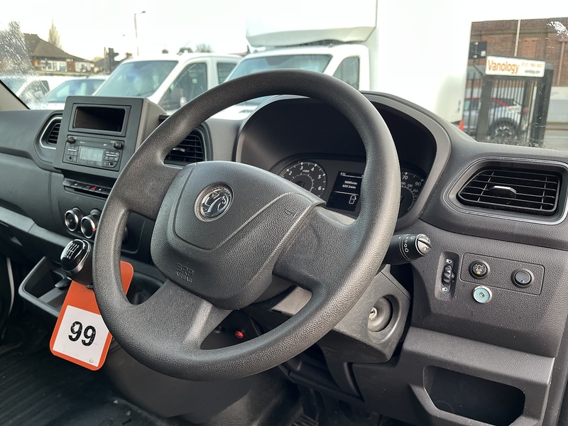 Vauxhall 2.3 CDTi 3500 BiTurbo Edition Panel Van 5dr Diesel Manual FWD L3 H3 Euro 6 (135 ps)