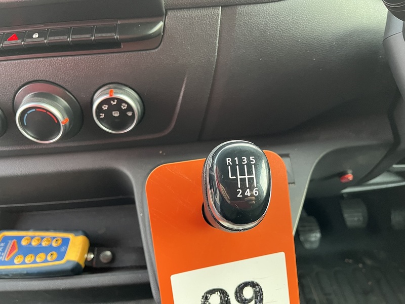 Vauxhall 2.3 CDTi 3500 BiTurbo Edition Panel Van 5dr Diesel Manual FWD L3 H3 Euro 6 (135 ps)