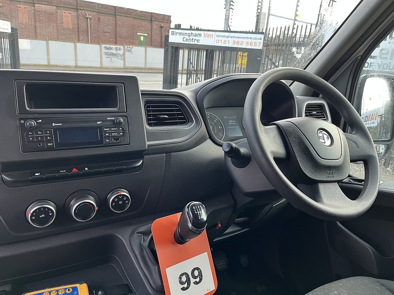 Vauxhall 2.3 CDTi 3500 BiTurbo Edition Panel Van 5dr Diesel Manual FWD L3 H3 Euro 6 (135 ps)
