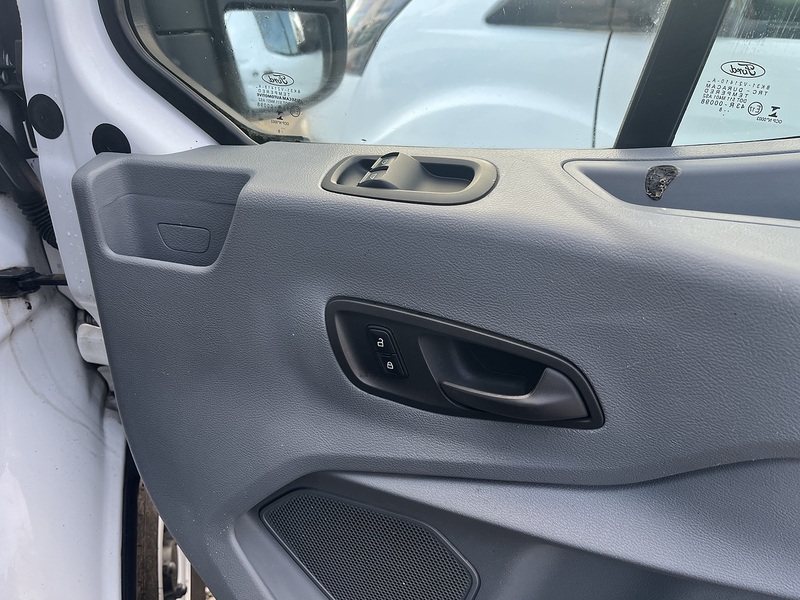 Ford 2.0 350 EcoBlue Panel Van 5dr Diesel Manual RWD L3 H3 Euro 6 (130 ps)