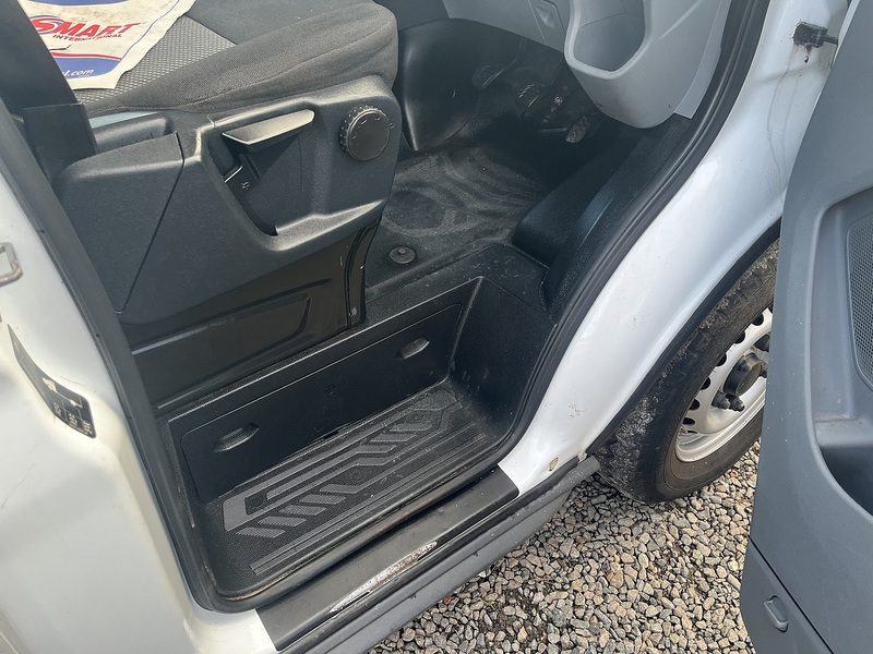 Ford 2.0 350 EcoBlue Panel Van 5dr Diesel Manual RWD L3 H3 Euro 6 (130 ps)