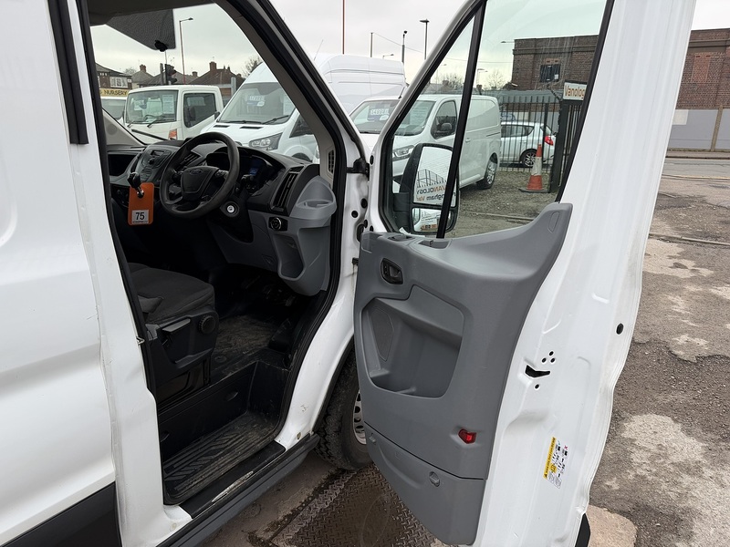 Ford Transit 350 EcoBlue - U8787