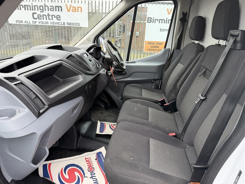 Ford Transit 350 EcoBlue - U8787