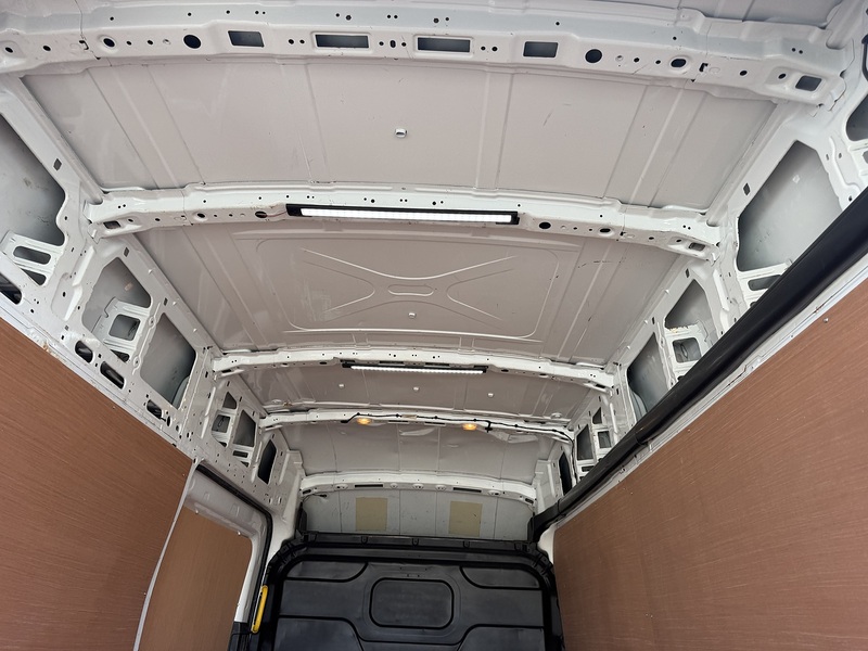 Ford Transit 350 EcoBlue - U8787