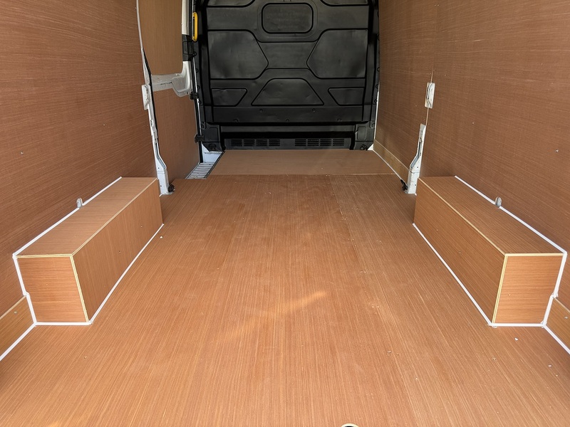 Ford Transit 350 EcoBlue - U8787