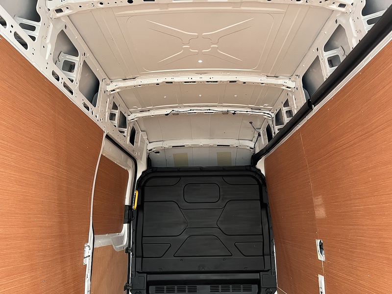 Ford 2.0 350 EcoBlue Leader Panel Van 5dr Diesel Manual RWD L3 H3 Euro 6 (s/s) (130 ps)