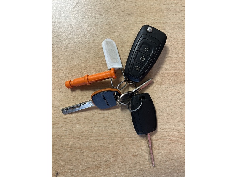 Ford 2.0 350 EcoBlue Leader Panel Van 5dr Diesel Manual RWD L3 H3 Euro 6 (s/s) (130 ps)