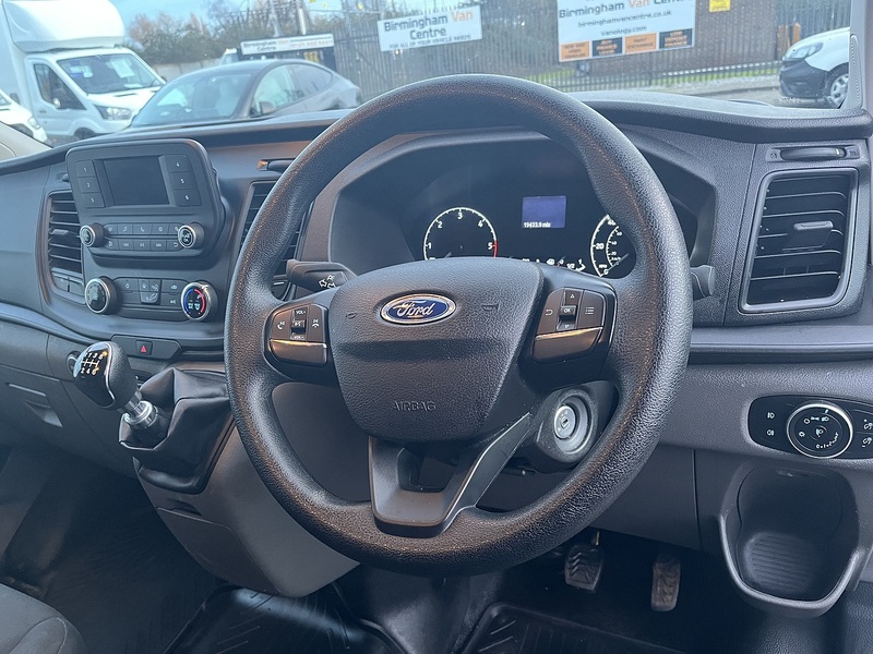 Ford 2.0 320 EcoBlue Leader Crew Van Double Cab 5dr Diesel Manual L2 H1 Euro 6 (s/s) (130 ps)