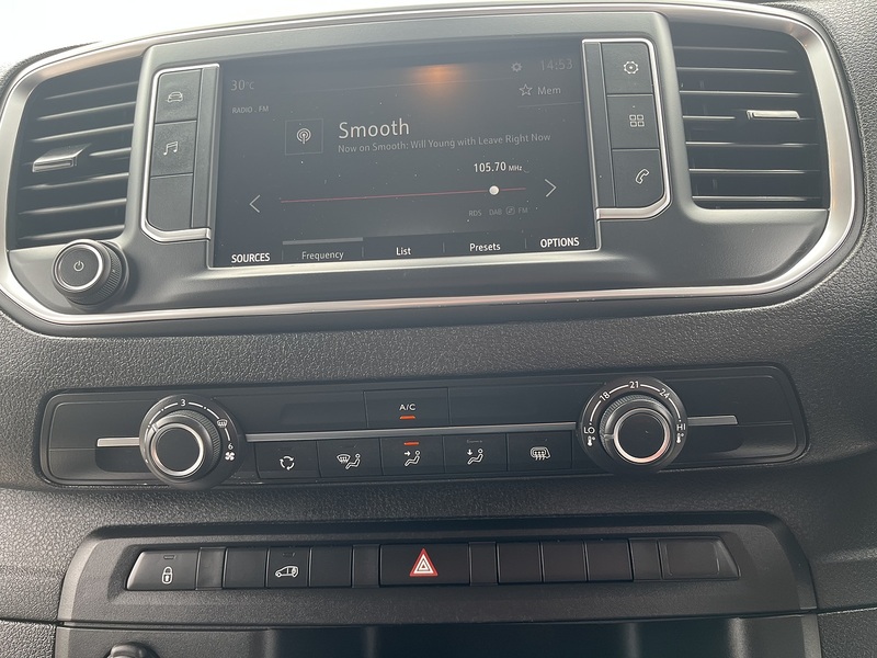 Vauxhall PRIME 1.5CDTi 100 L2 LWB (HIGH SPEC)