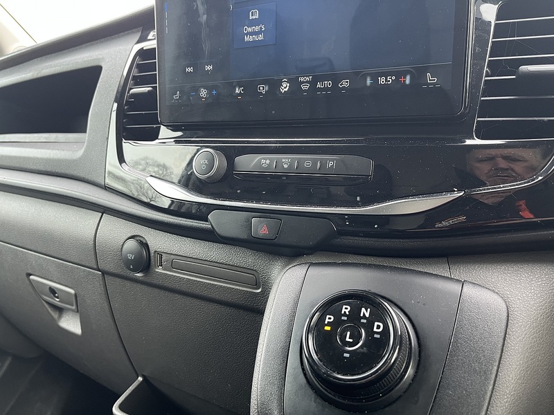 Ford 350 68kWh Trend Panel Van 5dr Electric Auto RWD L2 H2 (184 ps)