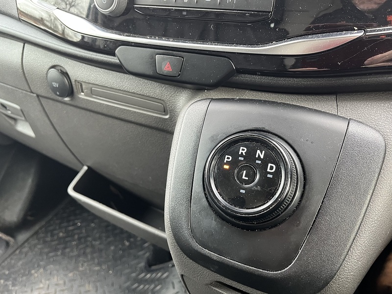 Ford 350 68kWh Trend Panel Van 5dr Electric Auto RWD L2 H2 (184 ps)