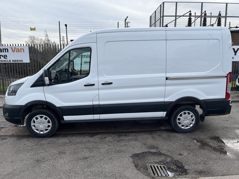 Ford 350 68kWh Trend Panel Van 5dr Electric Auto RWD L2 H2 (184 ps)