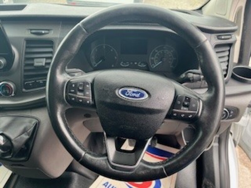 Ford 2.0 320 EcoBlue Trend Panel Van 5dr Diesel Manual L2 H1 Euro 6 (s/s) (105 ps)
