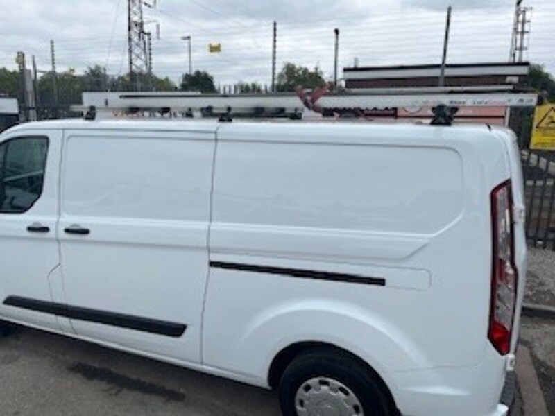 Ford 2.0 300 EcoBlue Trend Panel Van 5dr Diesel Manual L2 H1 Euro 6 (105 ps)