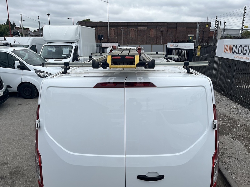 Ford 2.0 320 EcoBlue Trend Panel Van 5dr Diesel Manual L2 H1 Euro 6 (s/s) (105 ps)