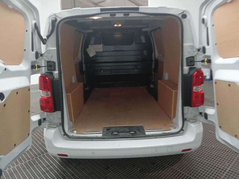 Vauxhall 1.5 Turbo D Pro Panel Van 6dr Diesel Manual SWB Euro 6 (s/s) (120 ps)