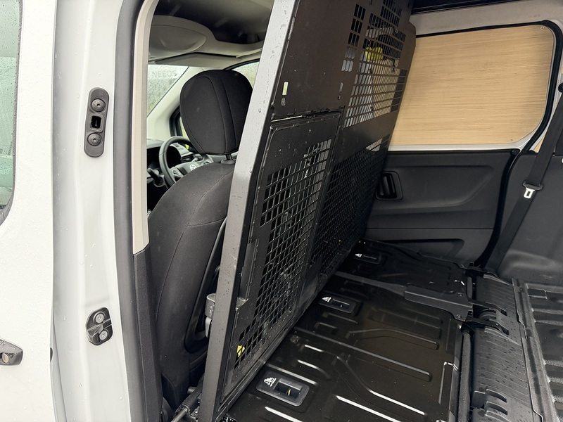 Vauxhall 1.5 Turbo D 2300 Prime Crew Van Double Cab 6dr Diesel Manual L2 Euro 6 (s/s) (100 ps)