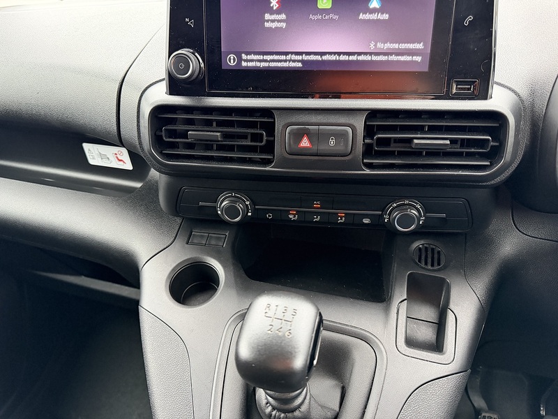 Vauxhall 1.5 Turbo D 2300 Prime Crew Van Double Cab 6dr Diesel Manual L2 Euro 6 (s/s) (100 ps)