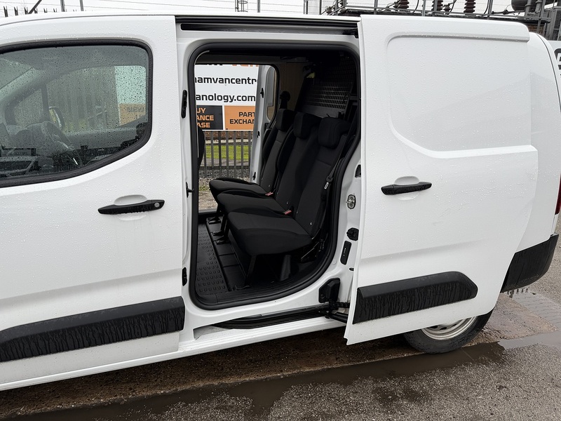 Vauxhall Combo Turbo D 2300 Prime - U8809