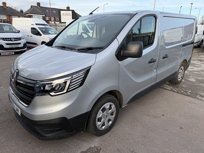 Renault 2.0 dCi Blue SL28 Business Panel Van 5dr Diesel Manual L1 H1 Euro 6 (s/s) (130 ps)