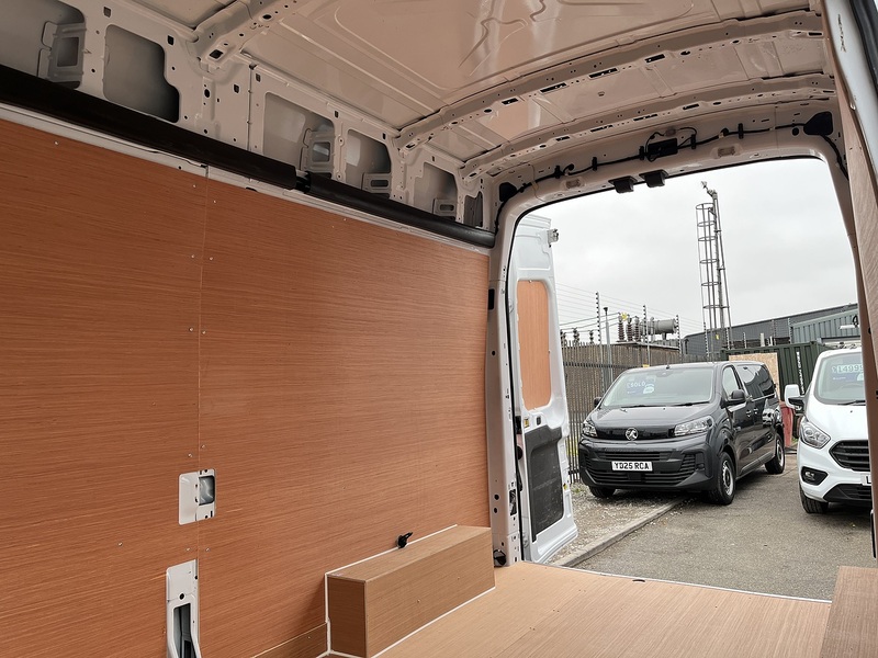 Ford 2.0 350 EcoBlue Leader Panel Van 5dr Diesel Manual RWD L3 H3 Euro 6 (s/s) (130 ps)