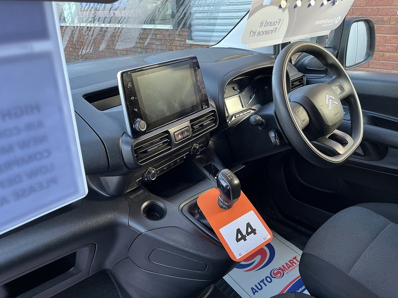 Citroen 1.5 BlueHDi 1000 Enterprise Edition M Panel Van 5dr Diesel Manual SWB Euro 6 (s/s) (100 ps)