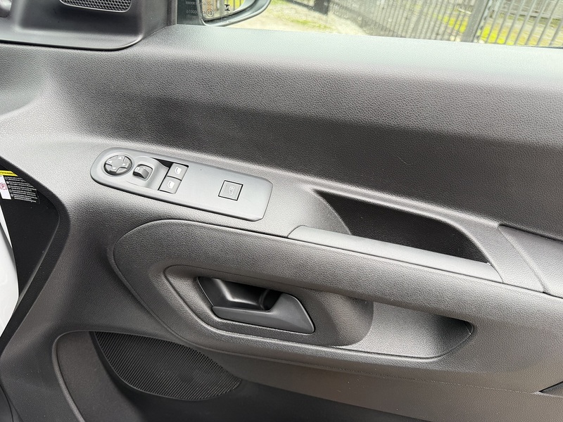 Citroen 1.5 BlueHDi 1000 Enterprise Edition M Panel Van 5dr Diesel Manual SWB Euro 6 (s/s) (100 ps)
