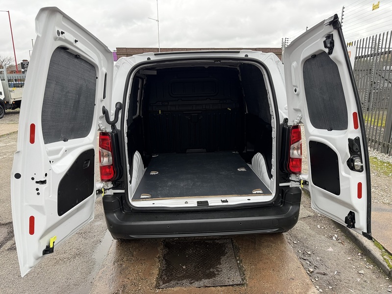 Citroen 1.5 BlueHDi 1000 Enterprise Edition M Panel Van 5dr Diesel Manual SWB Euro 6 (s/s) (100 ps)