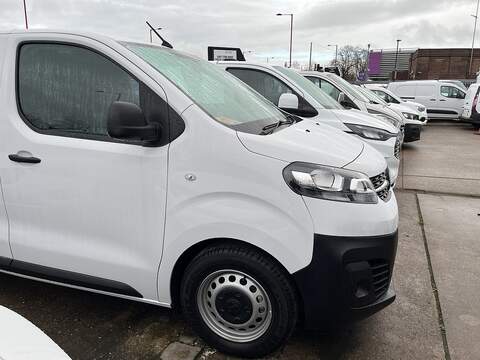 1.5 Turbo D 2900 Dynamic Panel Van 6dr Diesel Manual L1 H1 Euro 6 (s/s) (100 ps)