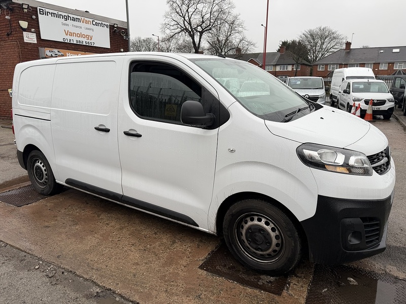 Vauxhall 1.5 Turbo D 2900 Dynamic Panel Van 6dr Diesel Manual L1 H1 Euro 6 (s/s) (100 ps)