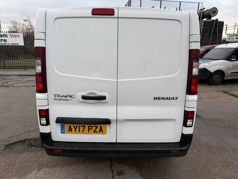 Renault 1.6 dCi ENERGY 29 Business+ Panel Van 5dr Diesel Manual SWB Standard Roof Euro 6 (s/s) (125 ps)