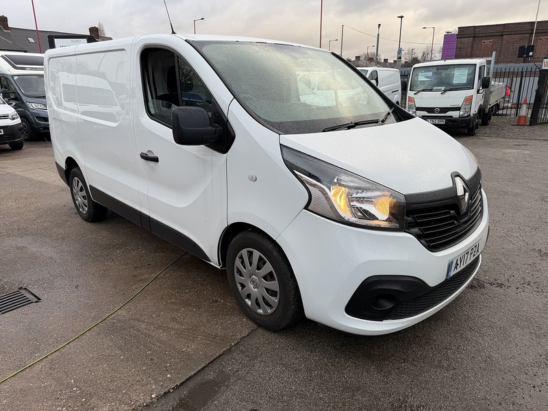 Renault 1.6 dCi ENERGY 29 Business+ Panel Van 5dr Diesel Manual SWB Standard Roof Euro 6 (s/s) (125 ps)