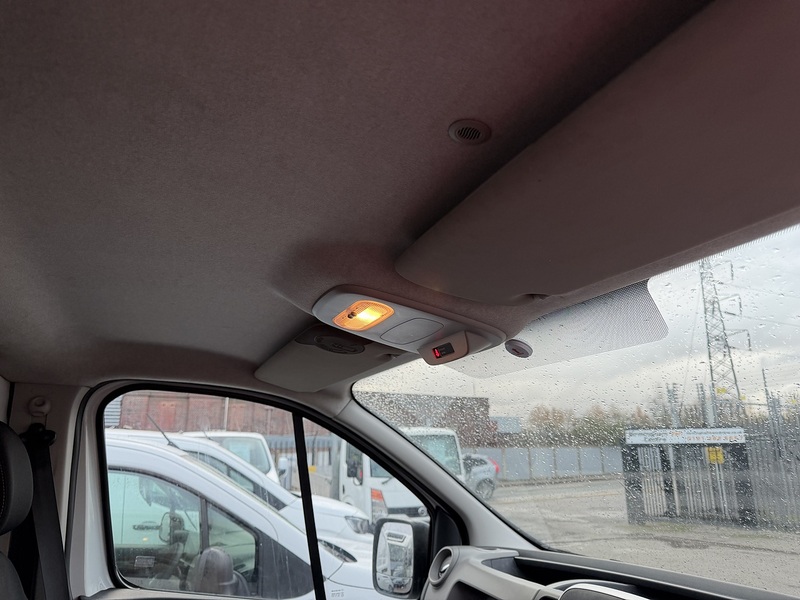 Renault 1.6 dCi ENERGY 29 Business+ Panel Van 5dr Diesel Manual SWB Standard Roof Euro 6 (s/s) (125 ps)