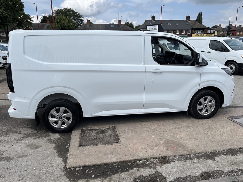 Ford 280 Limited L1h1 P/V Ecoblue Panel Van 2.0 Diesel
