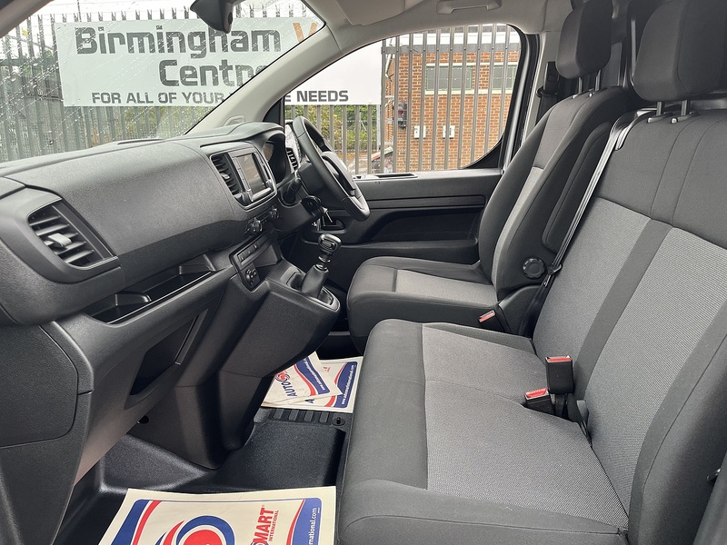 Vauxhall 1.5 Turbo D 2900 Dynamic Panel Van 6dr Diesel Manual L1 H1 Euro 6 (s/s) (100 ps)