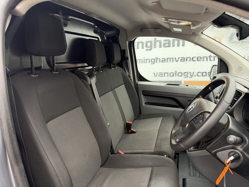 Vauxhall 1.5 Turbo D 2900 Dynamic Panel Van 6dr Diesel Manual L1 H1 Euro 6 (s/s) (100 ps)