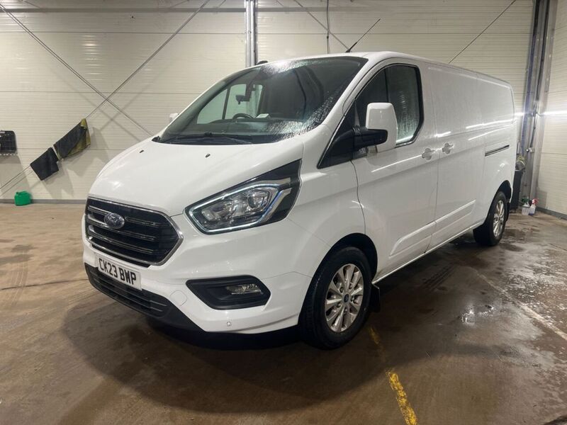 Ford 2.0 300 EcoBlue Limited Panel Van 5dr Diesel Manual L2 H1 Euro 6 (s/s) (130 ps)