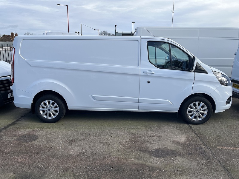 Ford 2.0 300 EcoBlue Limited Panel Van 5dr Diesel Manual L2 H1 Euro 6 (s/s) (130 ps)