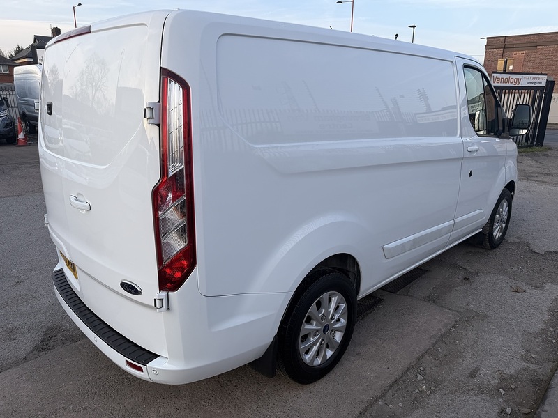 Ford 2.0 300 EcoBlue Limited Panel Van 5dr Diesel Manual L1 H1 Euro 6 (s/s) (130 ps)