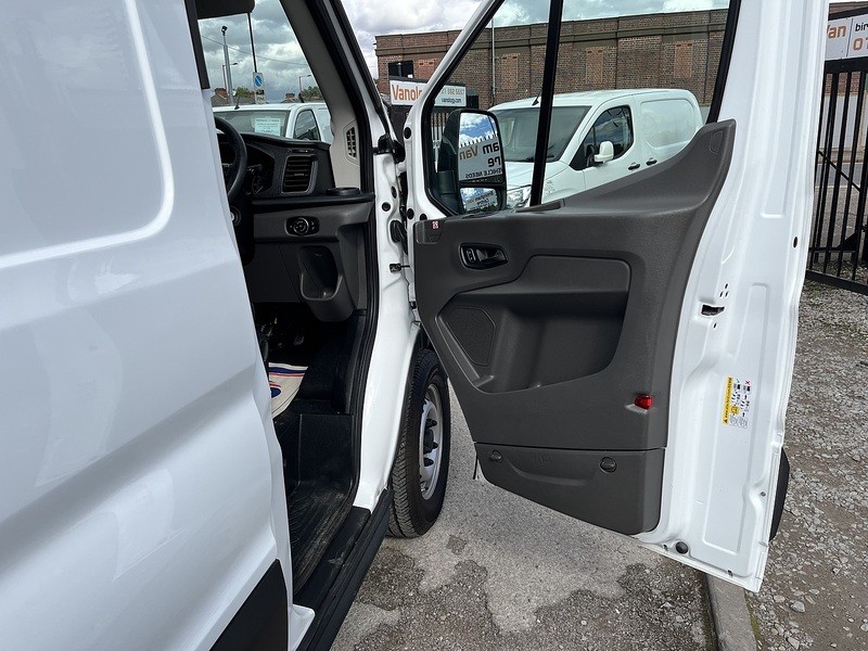 Ford 2.0 350 EcoBlue Leader Panel Van 5dr Diesel Manual RWD L4 H3 Euro 6 (s/s) (130 ps)