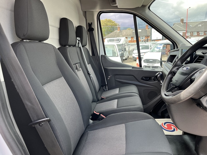 Ford 2.0 350 EcoBlue Leader Panel Van 5dr Diesel Manual RWD L4 H3 Euro 6 (s/s) (130 ps)