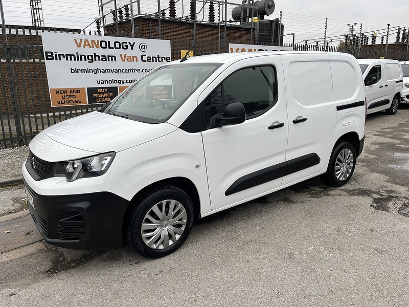 Peugeot 1.6 BlueHDi 1000 Professional Standard Panel Van 5dr Diesel Manual SWB Euro 6 (s/s) (100 bhp)