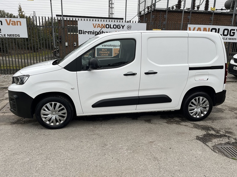 Peugeot 1.6 BlueHDi 1000 Professional Standard Panel Van 5dr Diesel Manual SWB Euro 6 (s/s) (100 bhp)