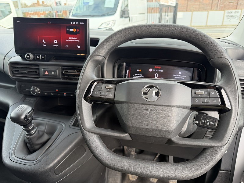 Vauxhall 1.5 Turbo D 2300 Prime Panel Van 5dr Diesel Manual SWB Euro 6 (s/s) (100 ps)