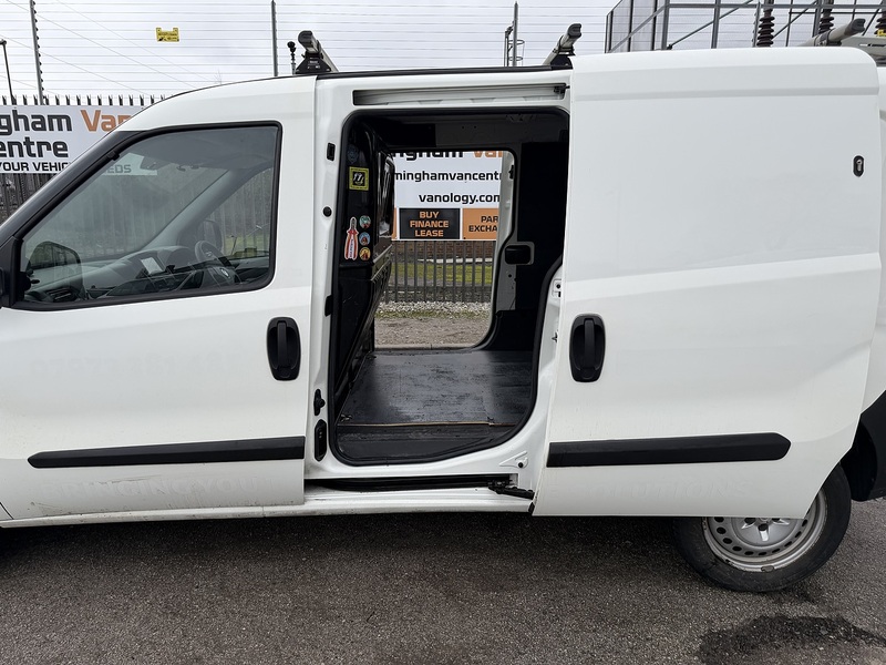 Vauxhall 1.6CDTi LWB L2 2300 (EURO6/ULEZ)