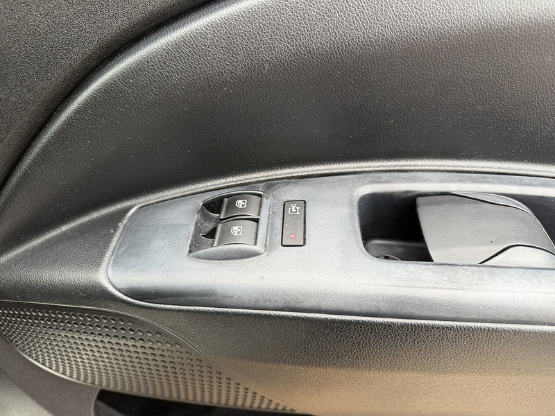 Vauxhall 1.6CDTi LWB L2 2300 (EURO6/ULEZ)