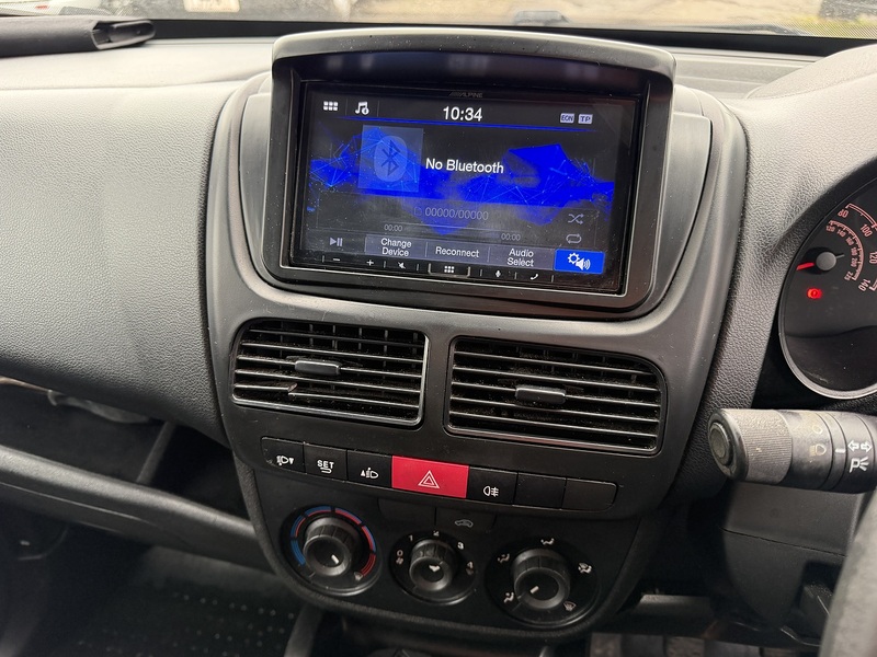 Vauxhall 1.6CDTi LWB L2 2300 (EURO6/ULEZ)