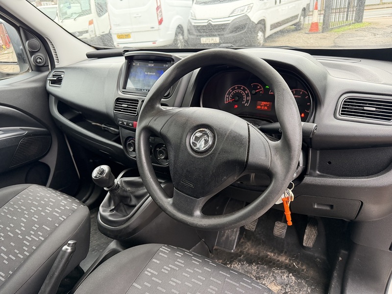 Vauxhall 1.6CDTi LWB L2 2300 (EURO6/ULEZ)